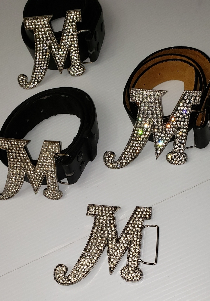 M BELT BUCKLE